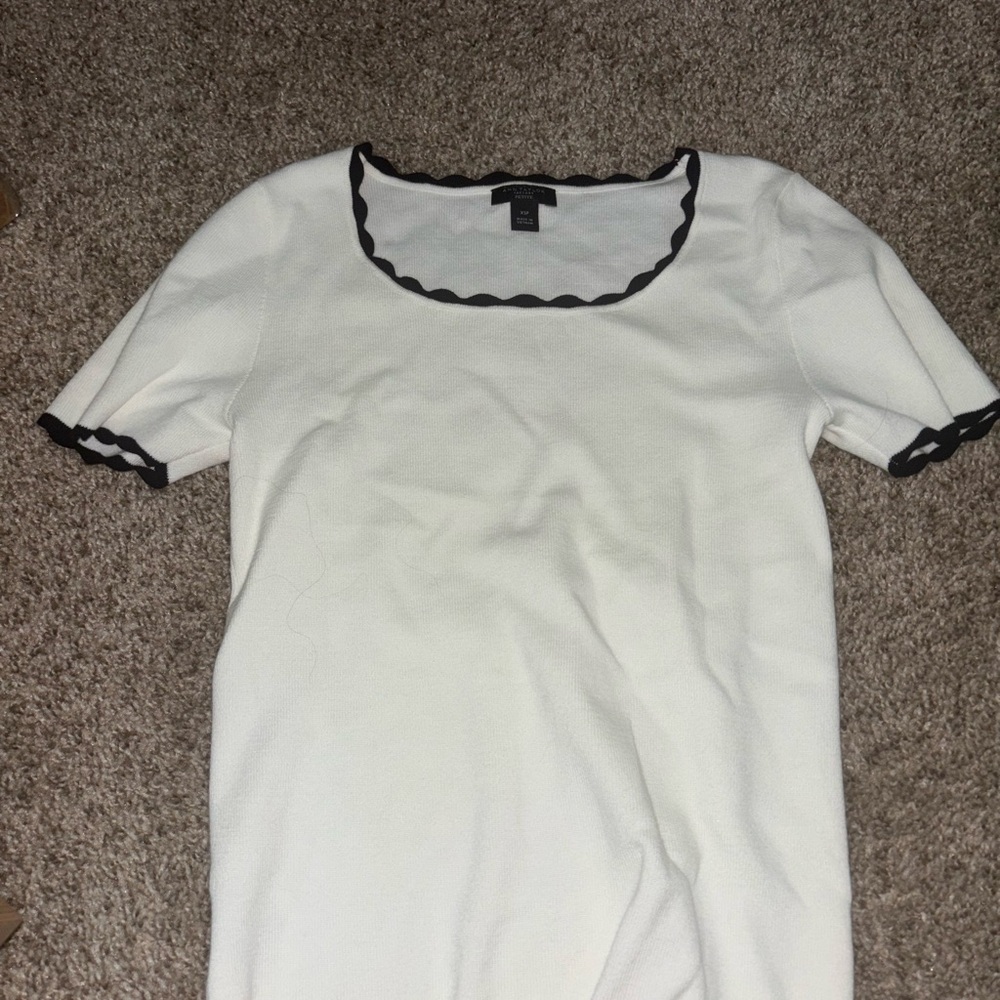 White Scalloped Trim Women's Top